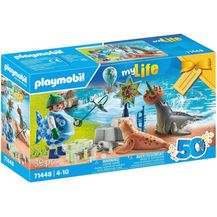 Bild für Playmobil® Konstruktions-Spielset Tierfütterung (71448)