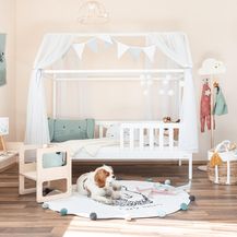 Bild für Alcube Hausbett HEIM 90x200 cm weiß mit Matratze und Deko-Set rosa