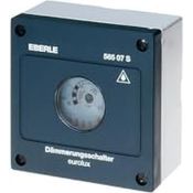 Eberle Dämmerungsschalter, Bewegungsmelder mit Ein- und Ausschaltverzögerung für Beleuchtungseinrichtungen