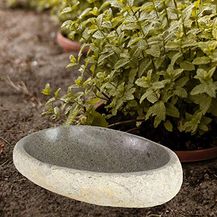 Bild für Oriental Galerie Vogeltränke frostfest + UV-Best. Naturstein Garten Vogelbad Wasserschale Wassertränke f. Vögel u. Insekten Stein Vogel-Schale Trinkstein Flussstein frostsicher Gartentränke 20-30cm